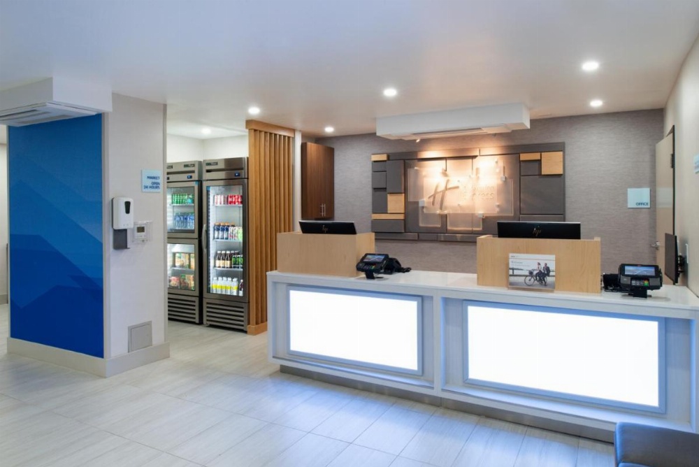 Holiday Inn Express Santa Rosa North Image 16