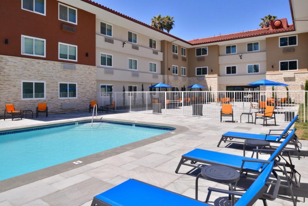 Holiday Inn Express Santa Rosa North Image 32